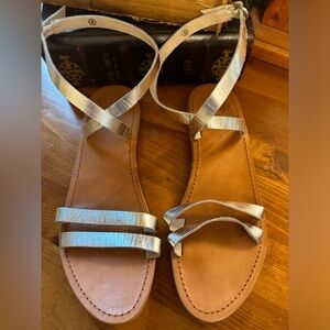 Urban Outfitters metallic sandals, size 8
